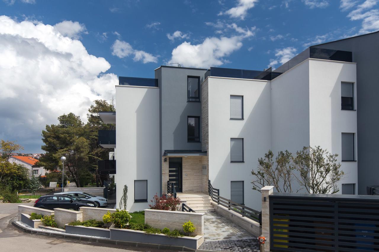 Orfeo Apartment Krk Town Exterior photo